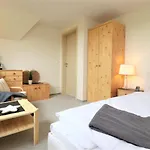 Дом отдыха Ferienhaeuser Strandhaus Leo *