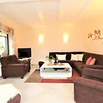 Ferienhaeuser Strandhaus Leo Дом отдыха Дирхаген